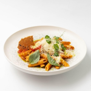 Пенне с томатами 