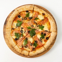 Пицца Капричоза