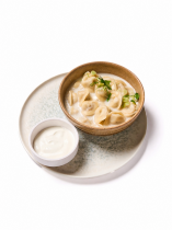 Пельмени  с горячим бульоном