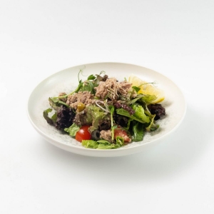 Салат с тунцом 