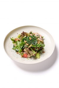 Салат с  жареной курочкой и грибами