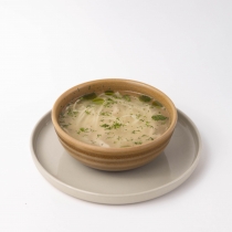 Куриный бульон с лапшой