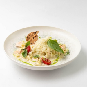 Тальятелле с семгой и цуккини 